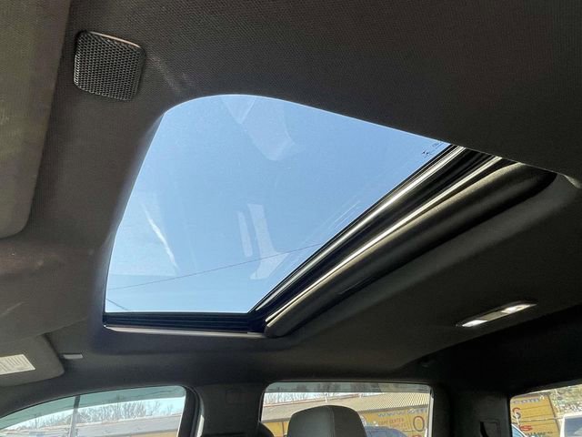 Used 2023 Chevrolet Silverado 1500 ZR2 w/ Technology Package image 17