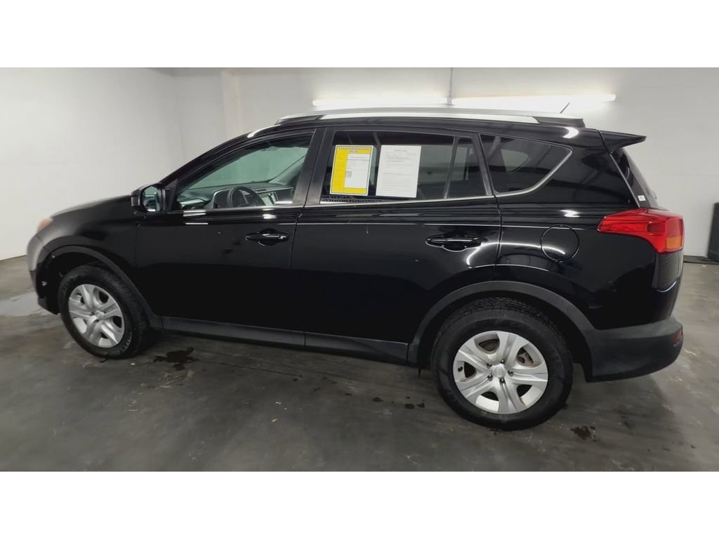 Used 2015 Toyota RAV4 LE image 6