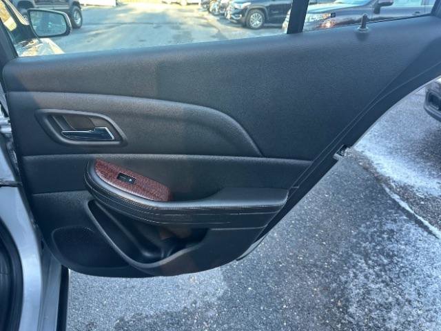 Used 2013 Chevrolet Malibu LTZ image 31