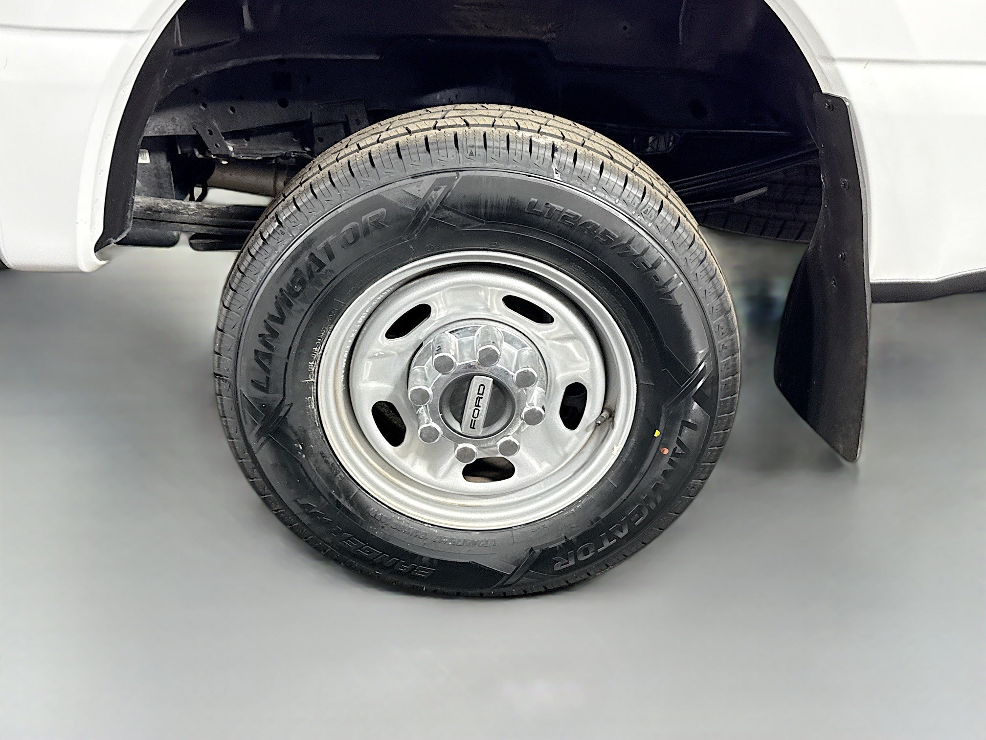 Used 2024 Ford F250 XL w/ 360-Degree Camera Package AWD/4WD image 35