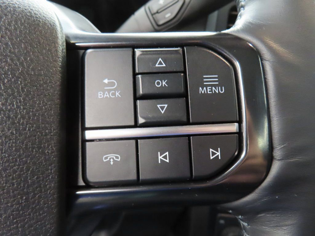 Used 2025 Ford F250 Platinum AWD/4WD image 66
