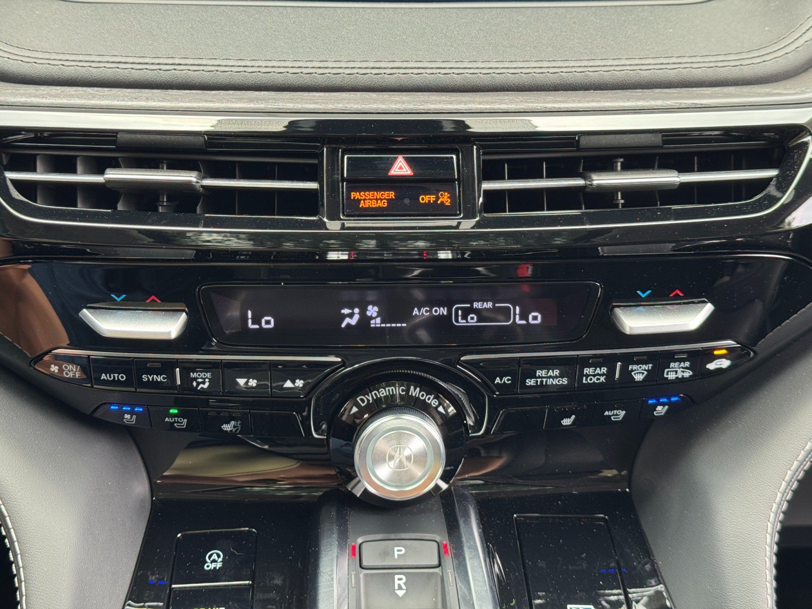 Used 2023 Acura MDX w/ Advance Package AWD/4WD image 32