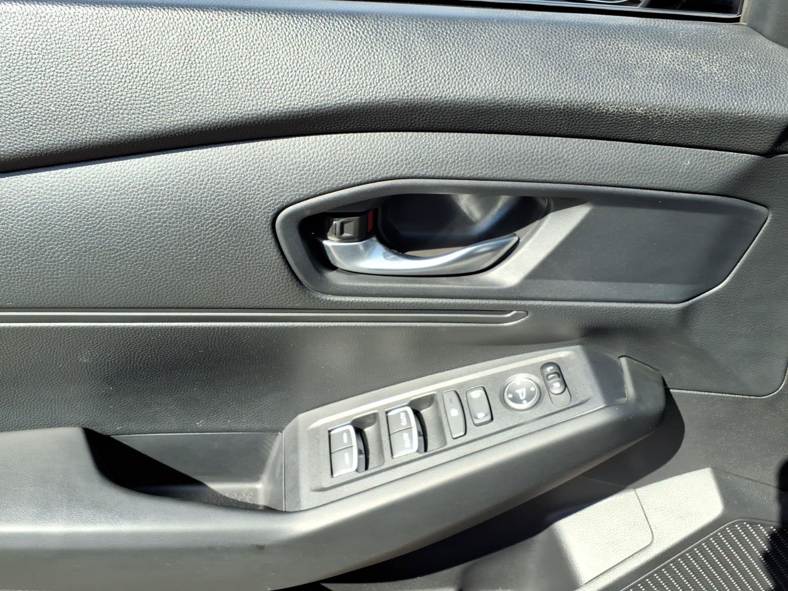 Certified 2023 Honda Accord LX image 12