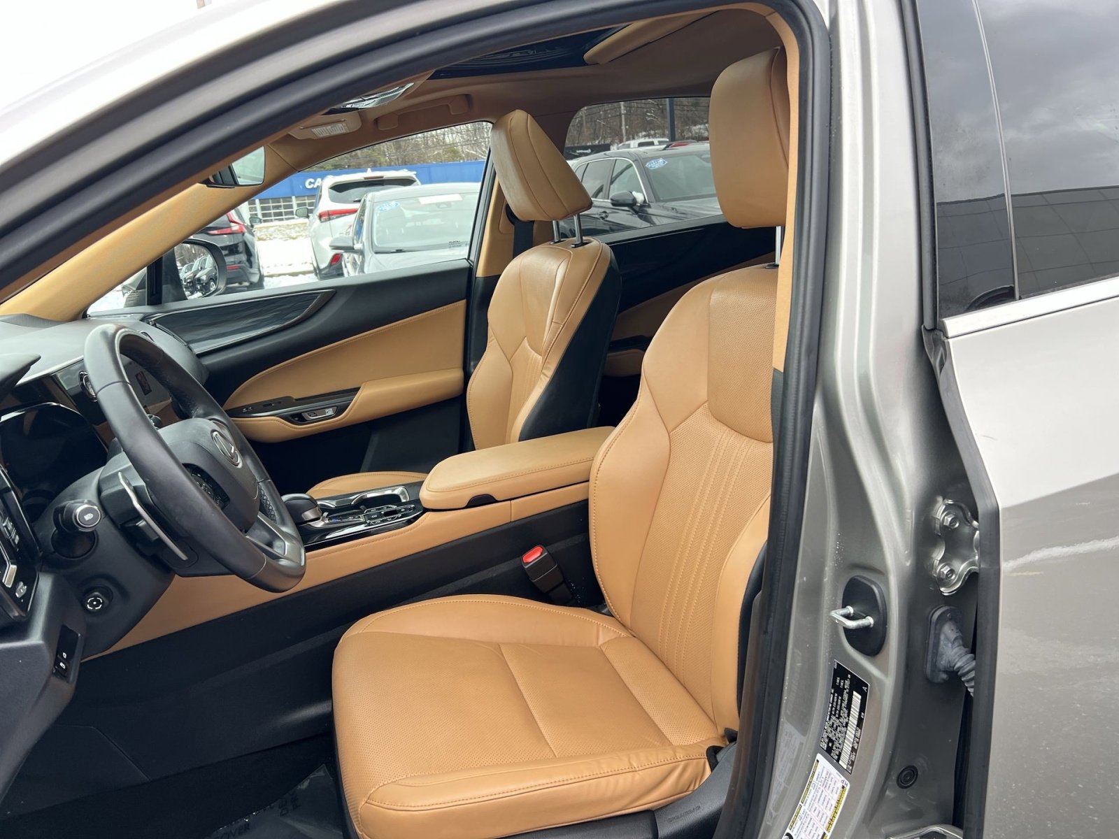 Used 2023 Lexus NX 350 AWD image 13