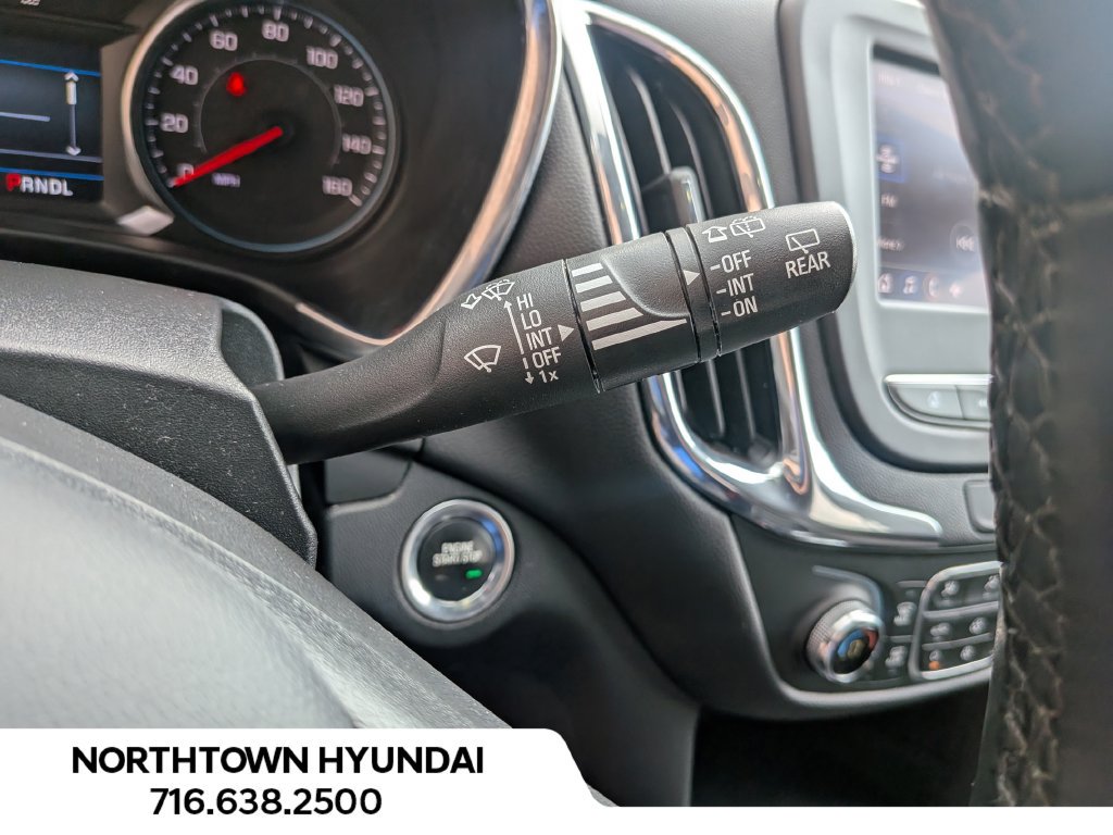 Used 2023 Chevrolet Equinox LT FWD image 22