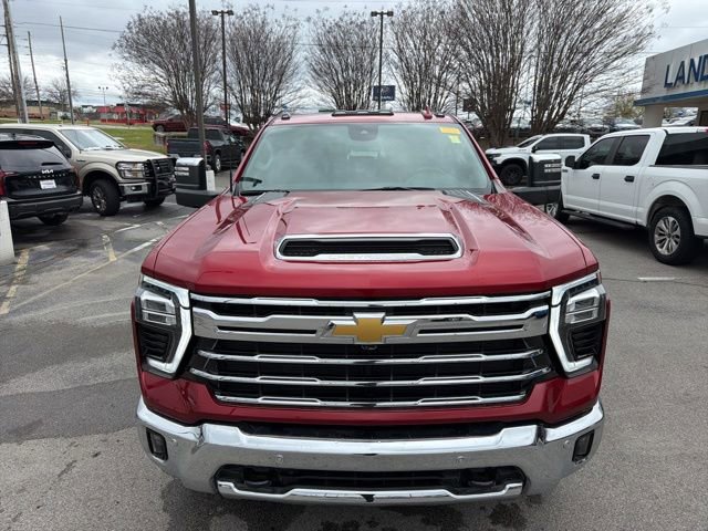 Used 2025 Chevrolet Silverado 2500 LTZ w/ LTZ Convenience Package image 9