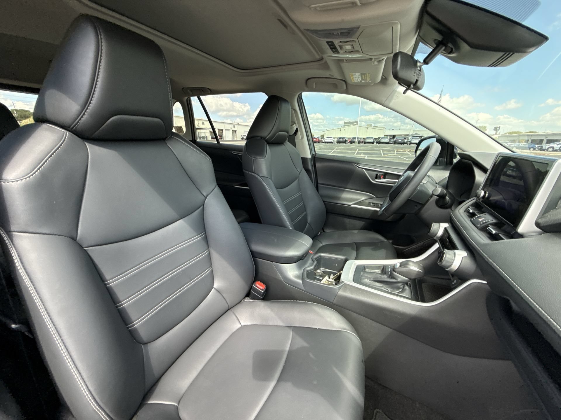 Certified 2025 Toyota RAV4 XLE Premium FWD image 26