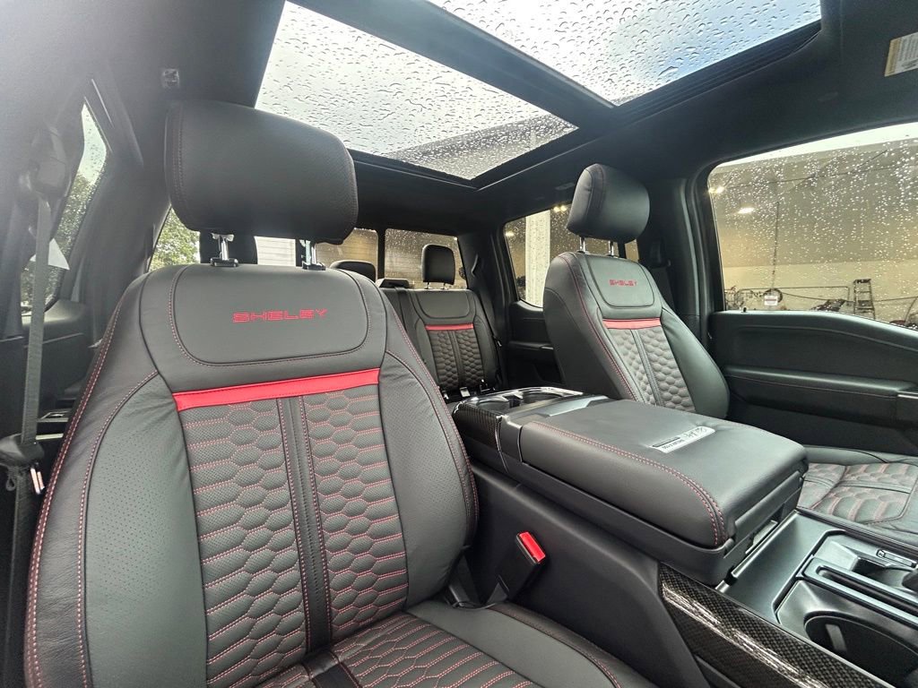 New 2025 Ford F150 Lariat w/ Equipment Group 502A High image 31