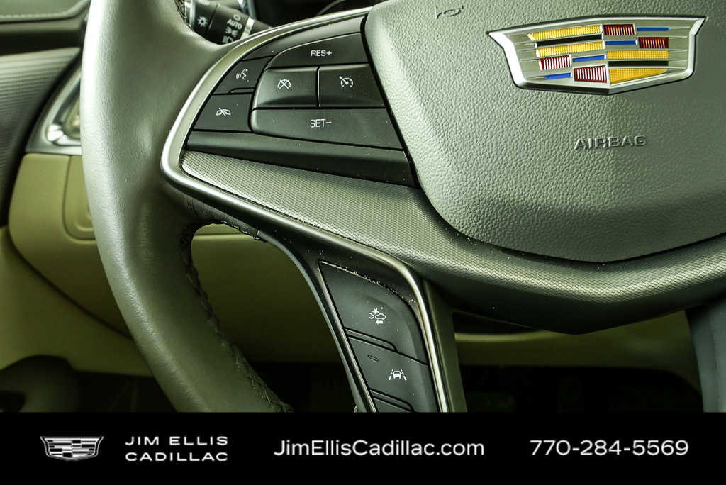 Used 2022 Cadillac XT5 Premium Luxury w/ Technology Package image 11