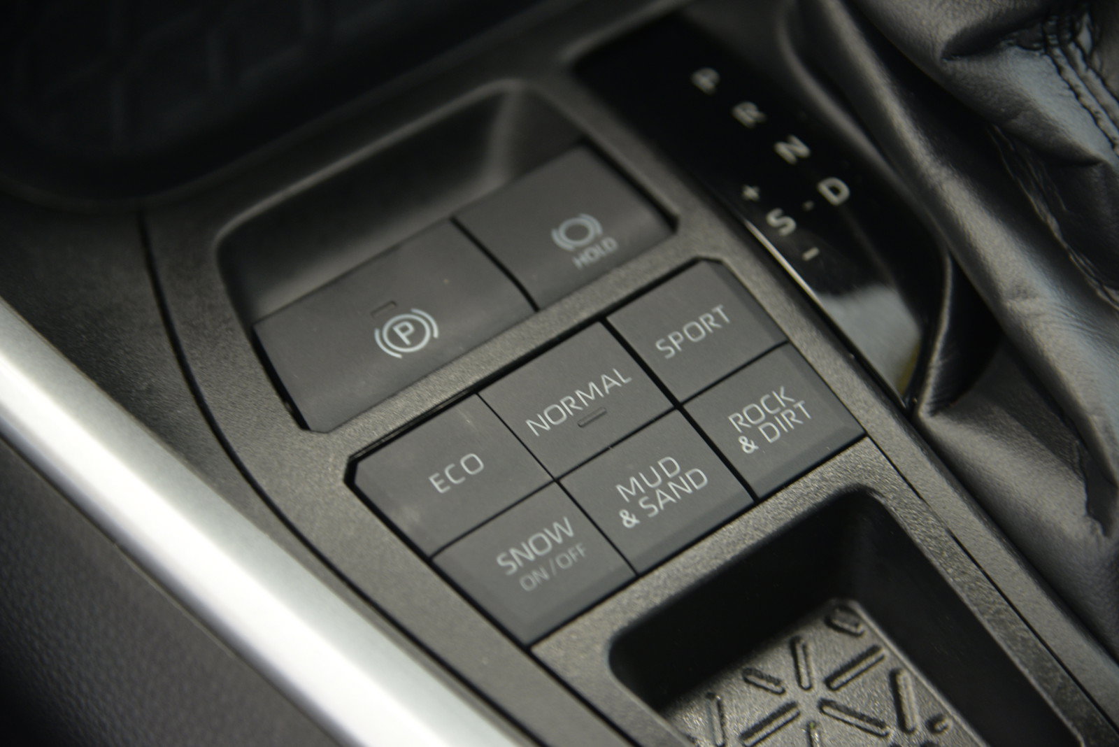 Used 2024 Toyota RAV4 XLE Premium w/ Weather Package AWD/4WD image 14