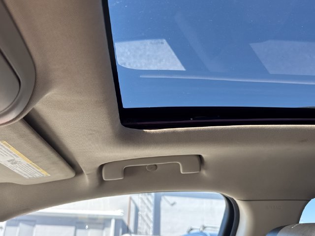 Used 2019 GMC Acadia Denali w/ Technology Package FWD image 16