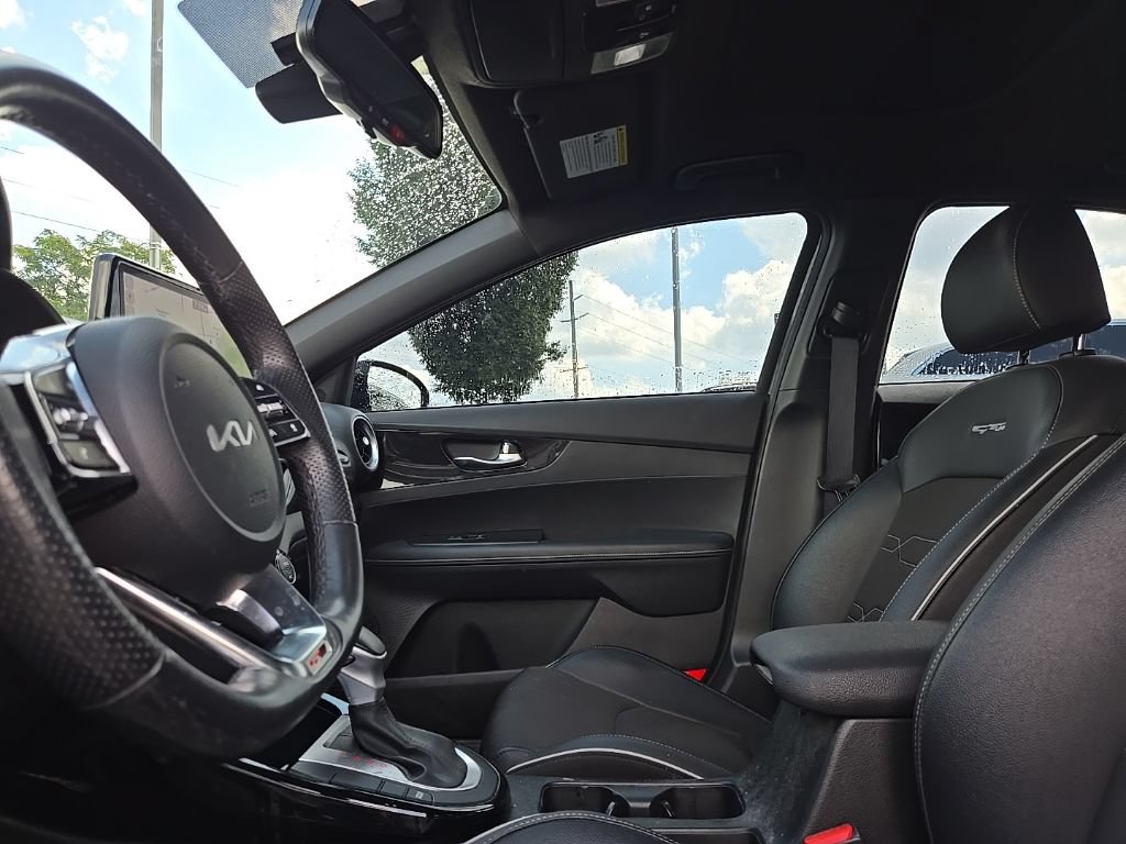 Certified 2023 Kia Forte GT-Line w/ GT-Line Premium Package FWD image 33