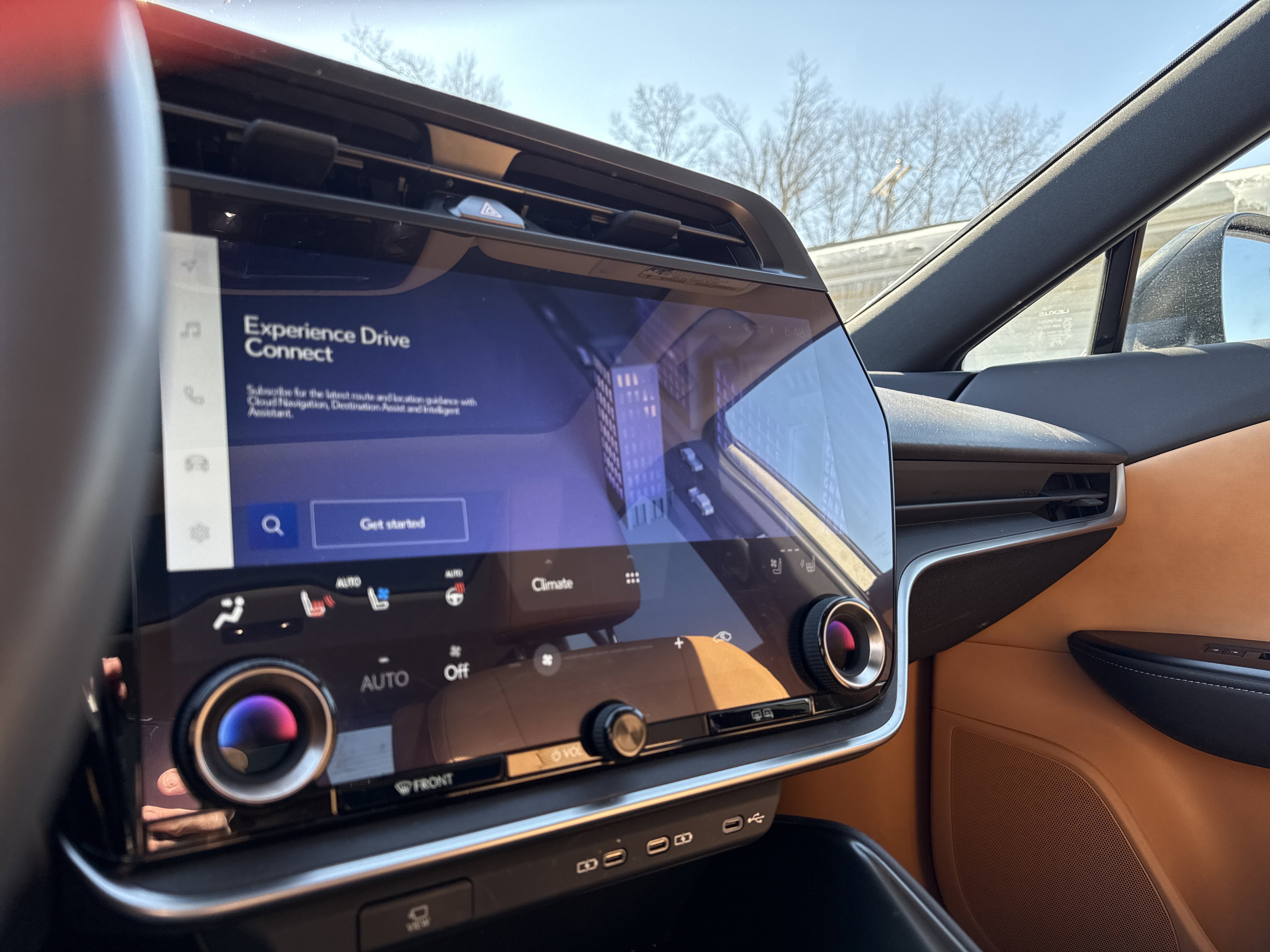 Used 2023 Lexus RZ 450e Premium w/ Accessory Package (2T) image 3