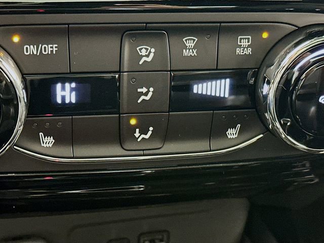 New 2026 Chevrolet Trax RS w/ Sunroof Package image 20