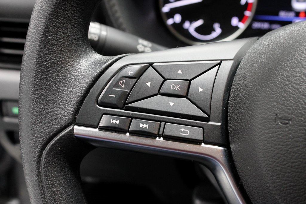 Certified 2024 Nissan Sentra SV image 29