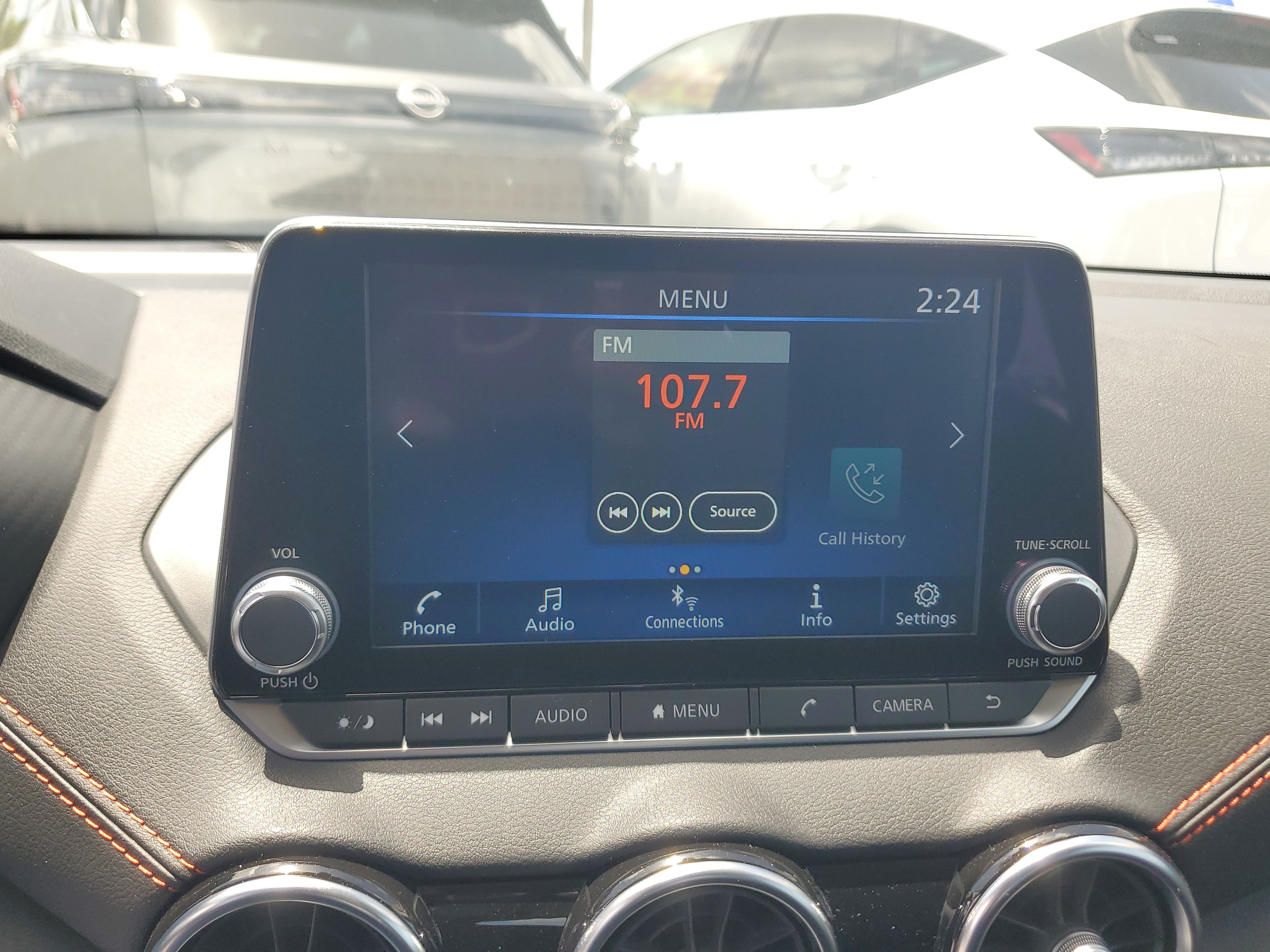 Used 2025 Nissan Sentra SR w/ Midnight Edition FWD image 8