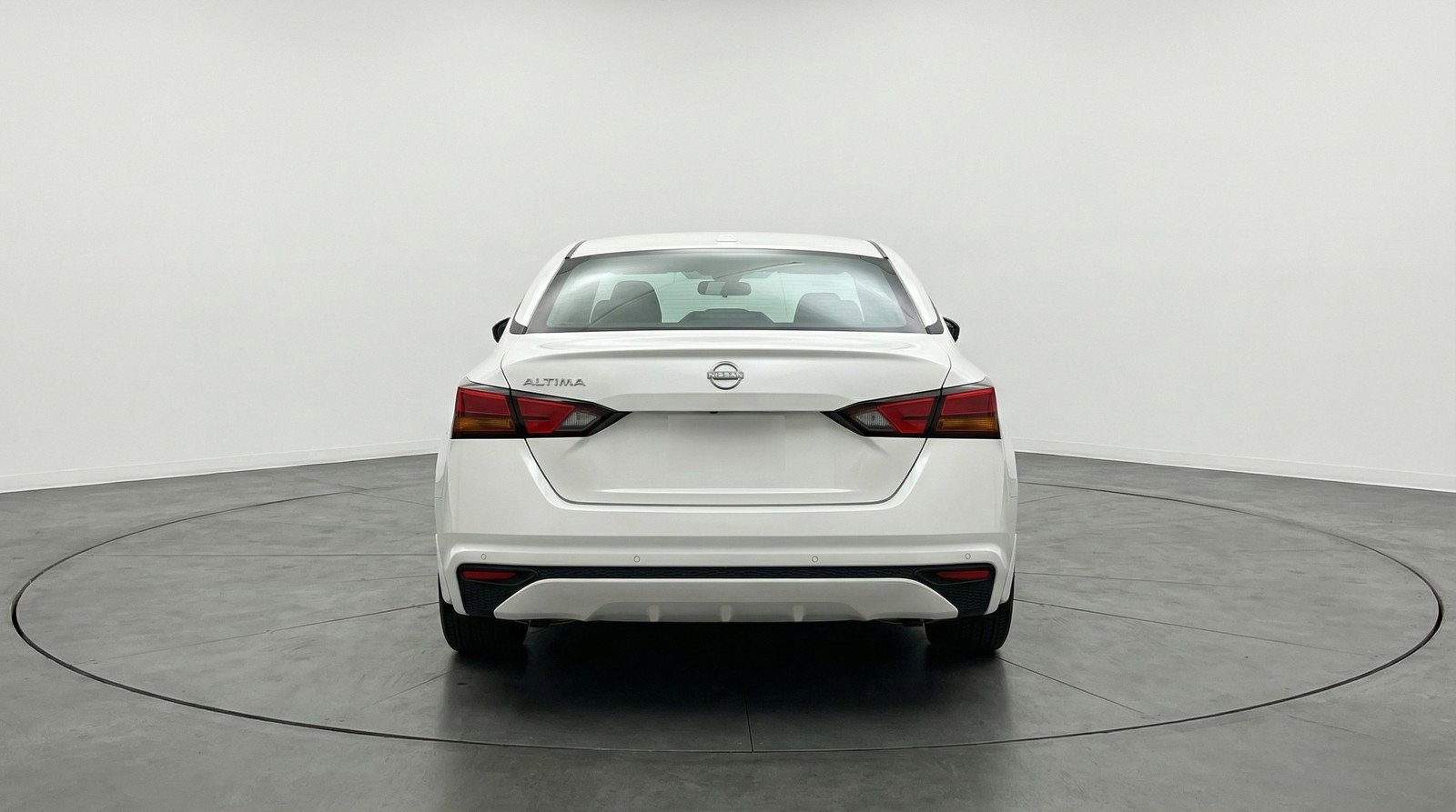 Used 2025 Nissan Altima 2.5 SV FWD image 7