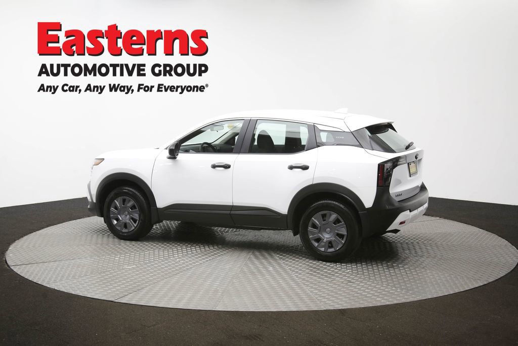 Used 2025 Nissan Kicks S image 61