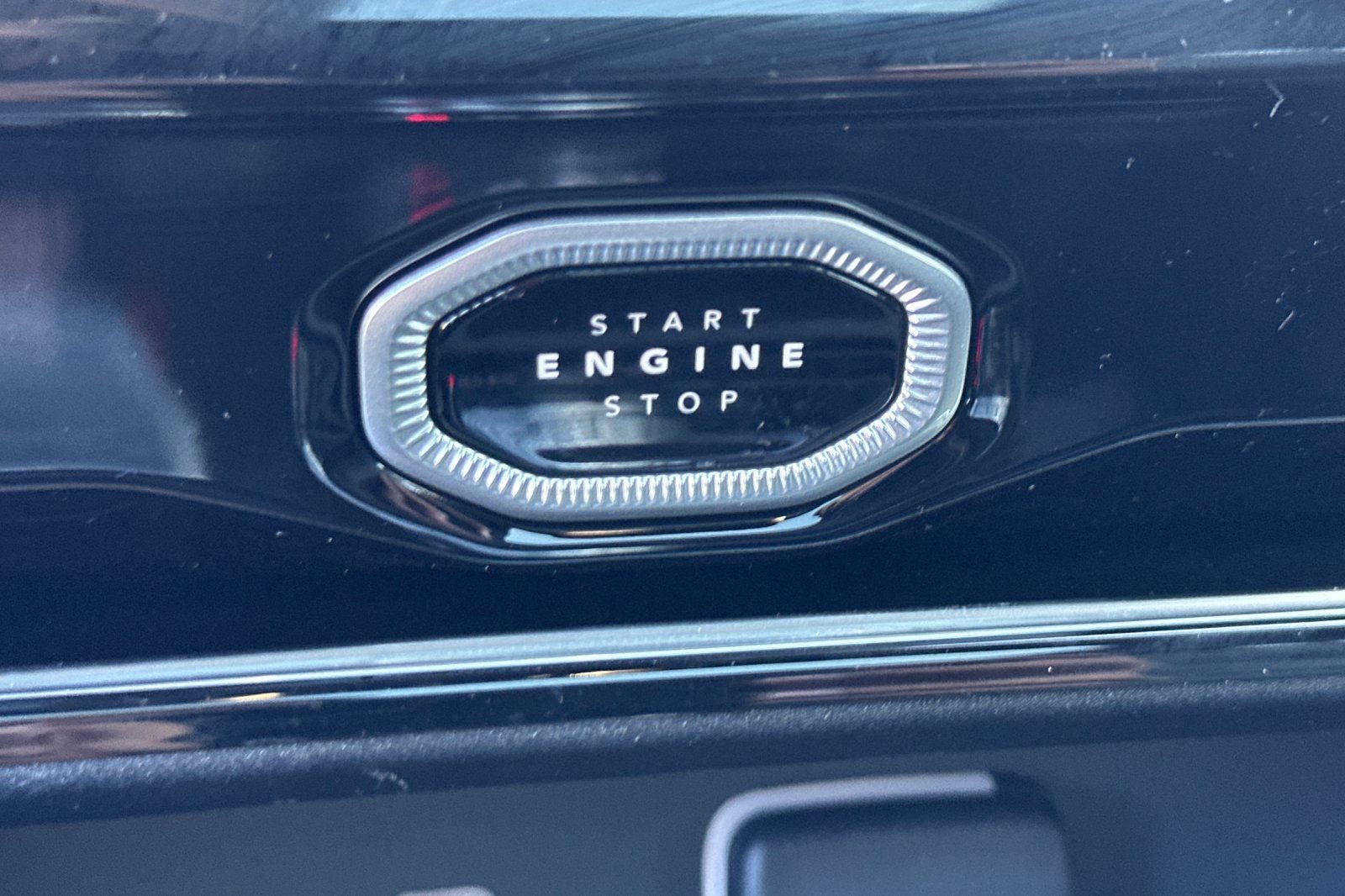 New 2026 Jeep Grand Cherokee Limited image 23