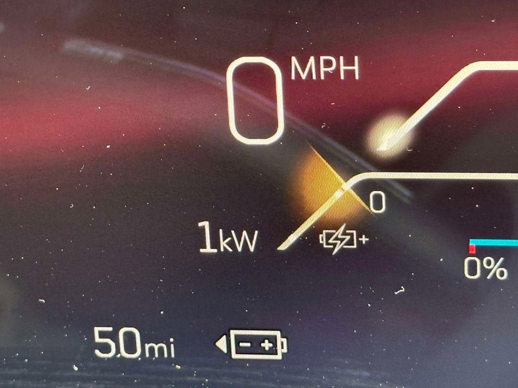 New 2025 Cadillac Escalade IQ Luxury 1 AWD/4WD image 4