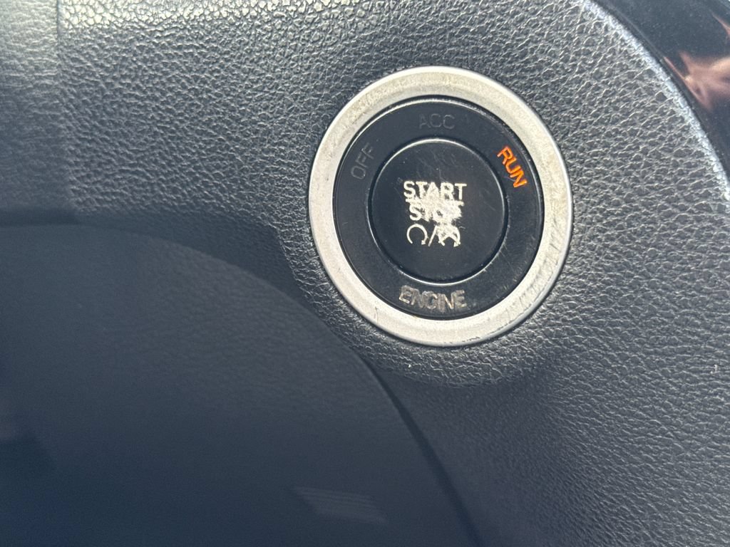 Certified 2013 Buick Regal Premium FWD image 19