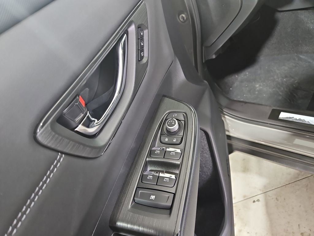 New 2026 Subaru Outback Touring image 11