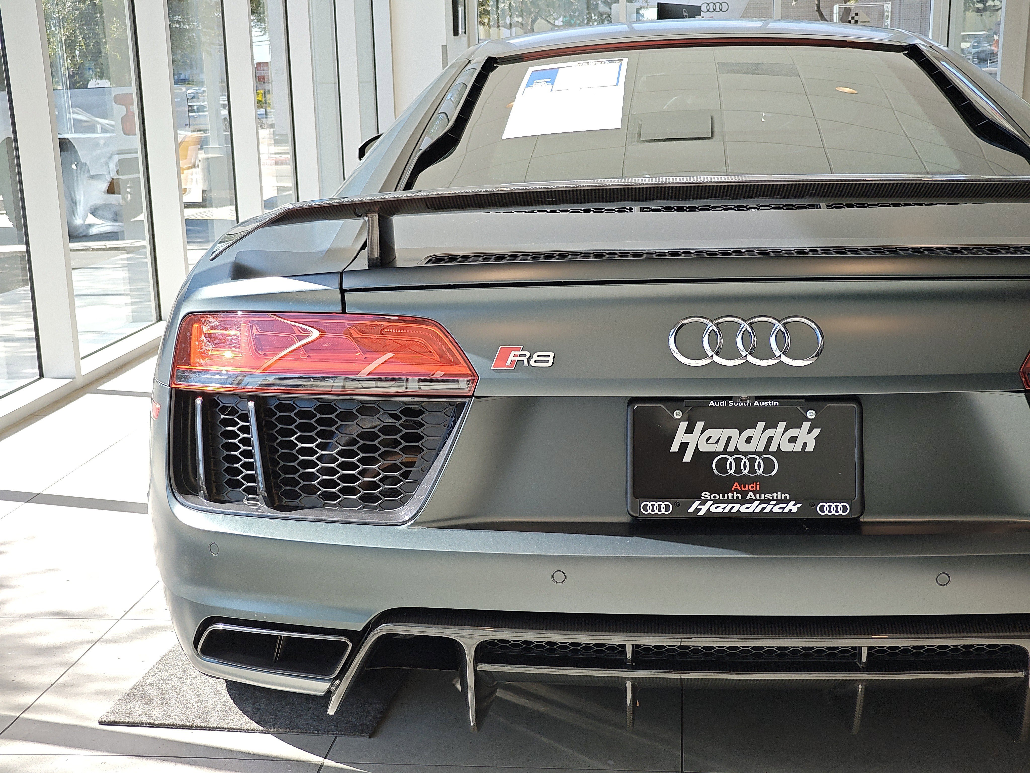 Used 2018 Audi R8 V10 plus image 15