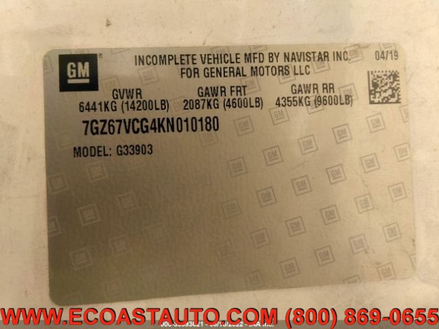 Used 2019 GMC Savana 4500 w/ Driver Convenience Package RWD image 12