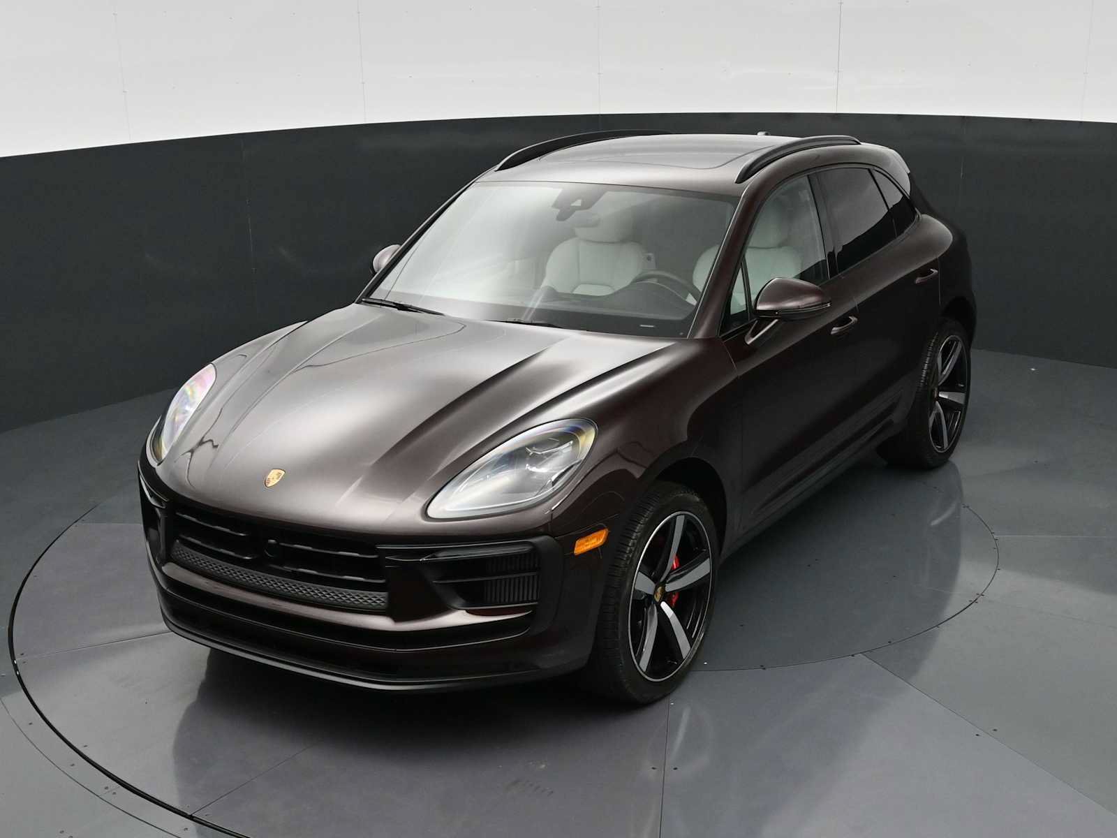 New 2026 Porsche Macan S AWD/4WD image 30