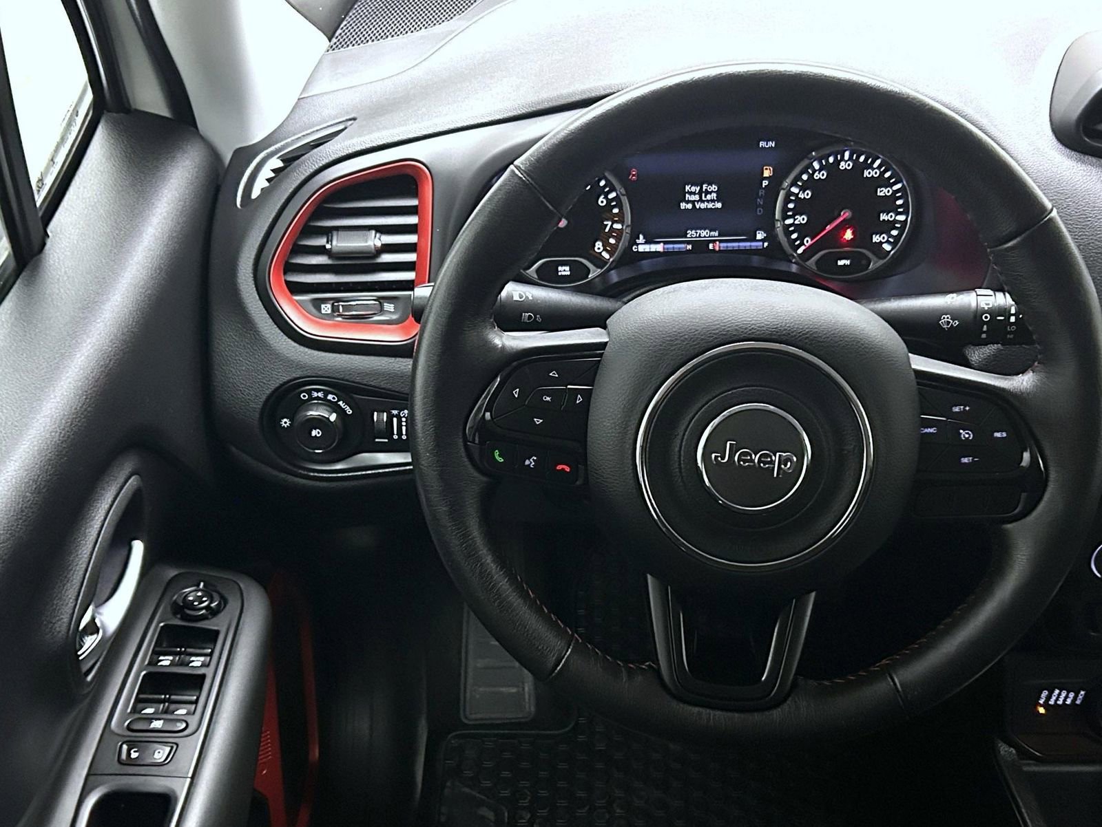 Used 2022 Jeep Renegade Trailhawk image 12