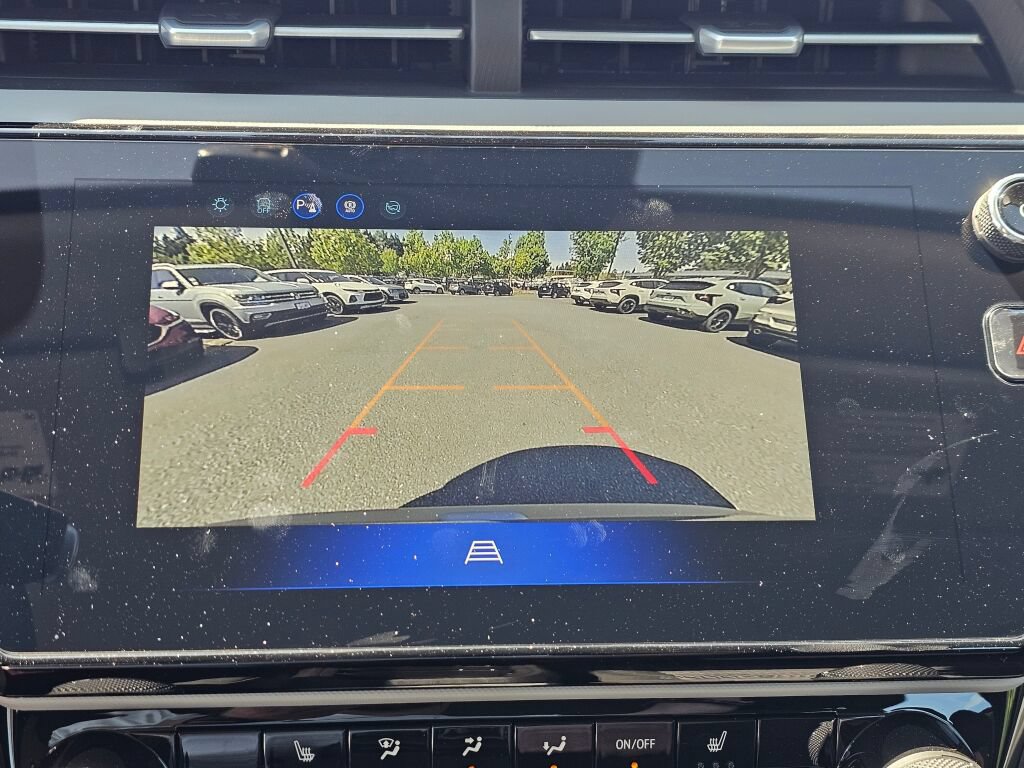 New 2027 Chevrolet Bolt LT w/ Comfort Package FWD image 15
