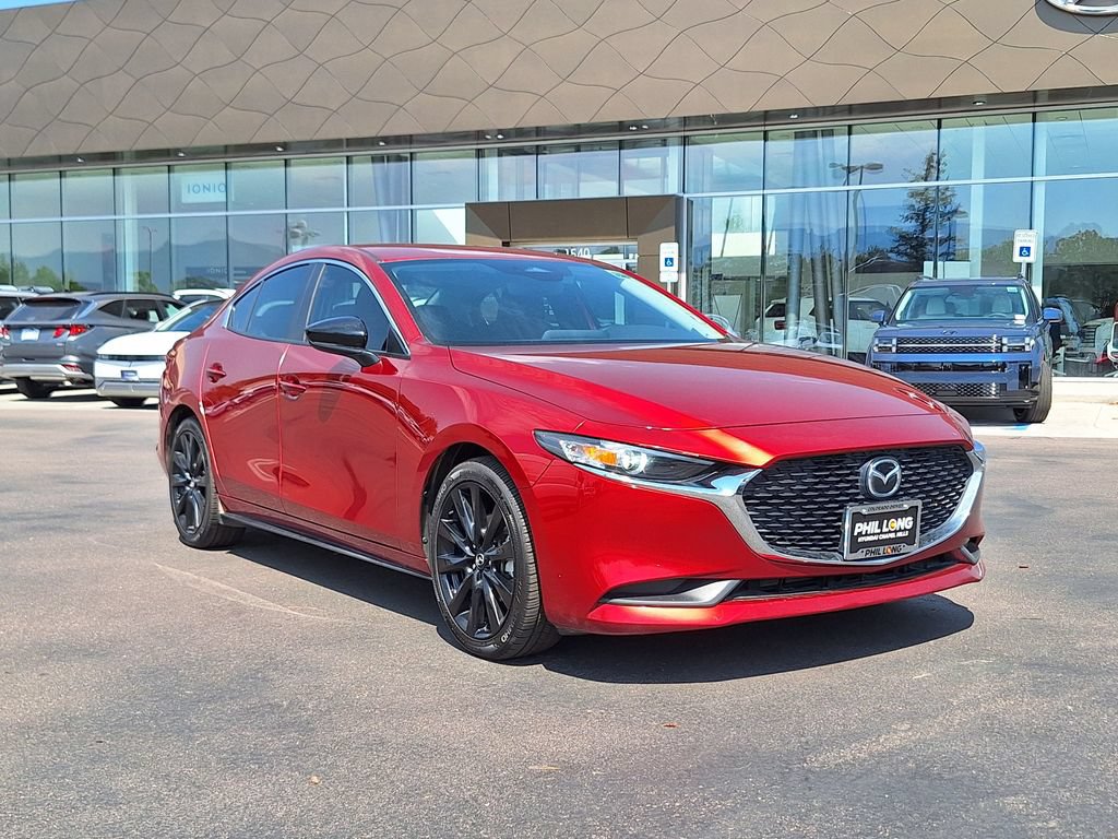 Used 2024 MAZDA MAZDA3 s FWD image 1