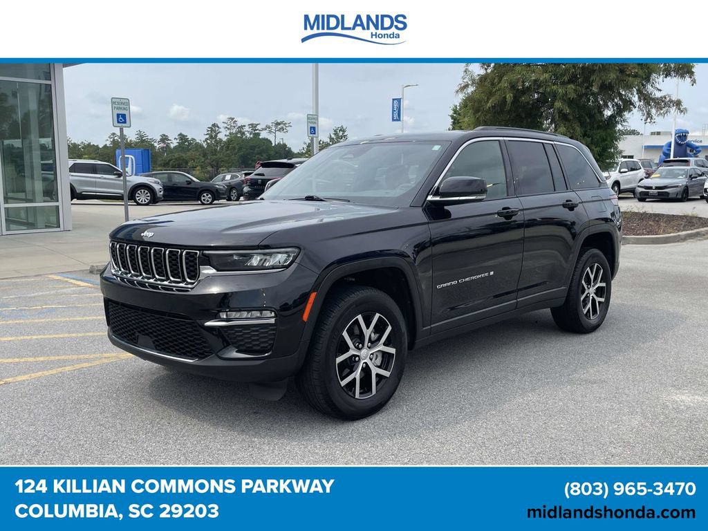 Used 2025 Jeep Grand Cherokee Limited AWD/4WD image 3
