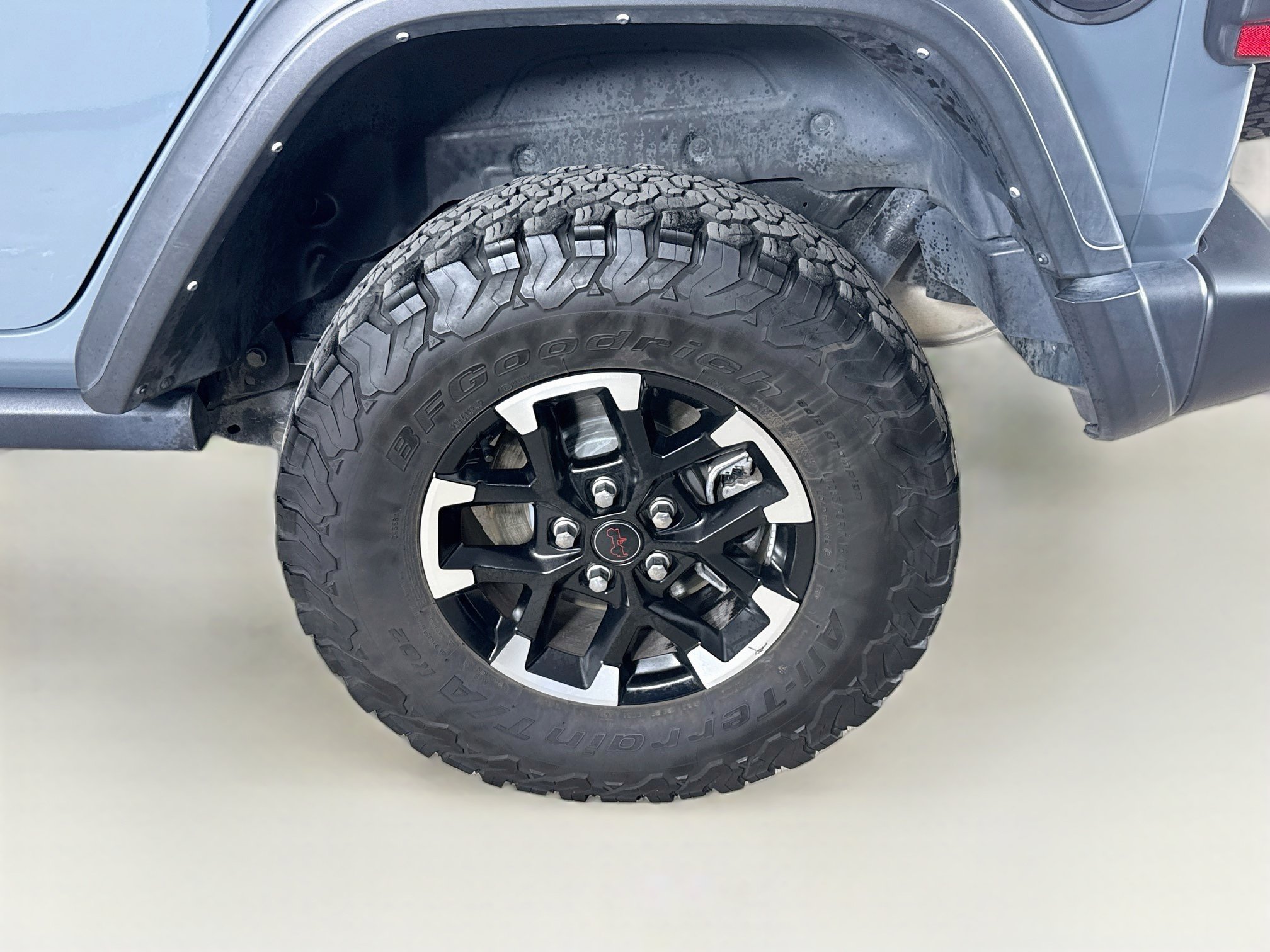 Used 2025 Jeep Wrangler Unlimited Rubicon AWD/4WD image 35