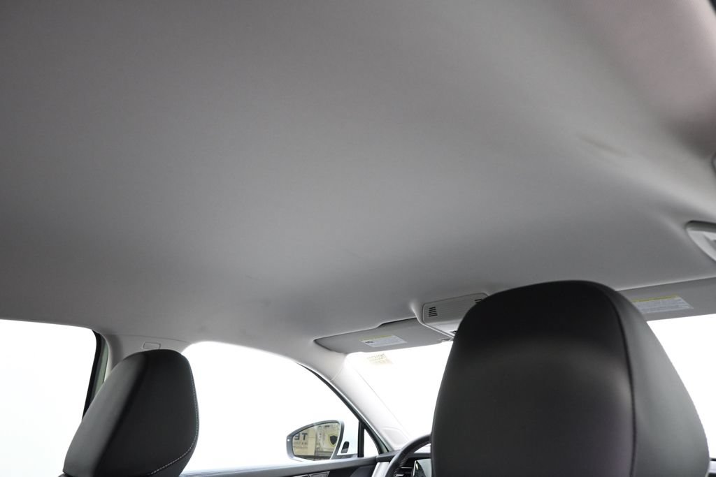 Used 2026 Volkswagen Tiguan SE AWD/4WD image 17
