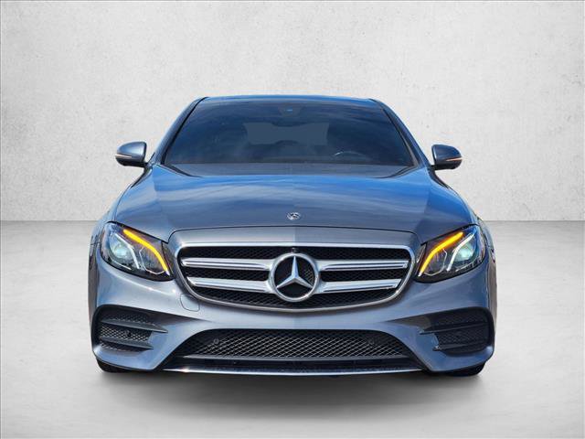 Used 2020 Mercedes-Benz E 350 4MATIC Sedan image 2