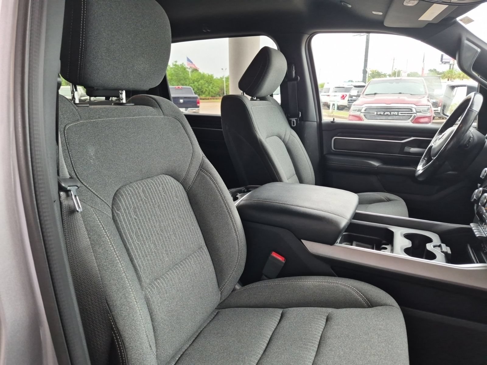 Used 2019 RAM 1500 Big Horn RWD image 5