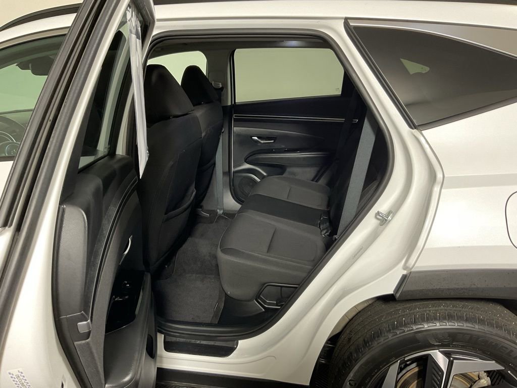Certified 2022 Hyundai Tucson SEL w/ Cargo Package AWD/4WD image 34