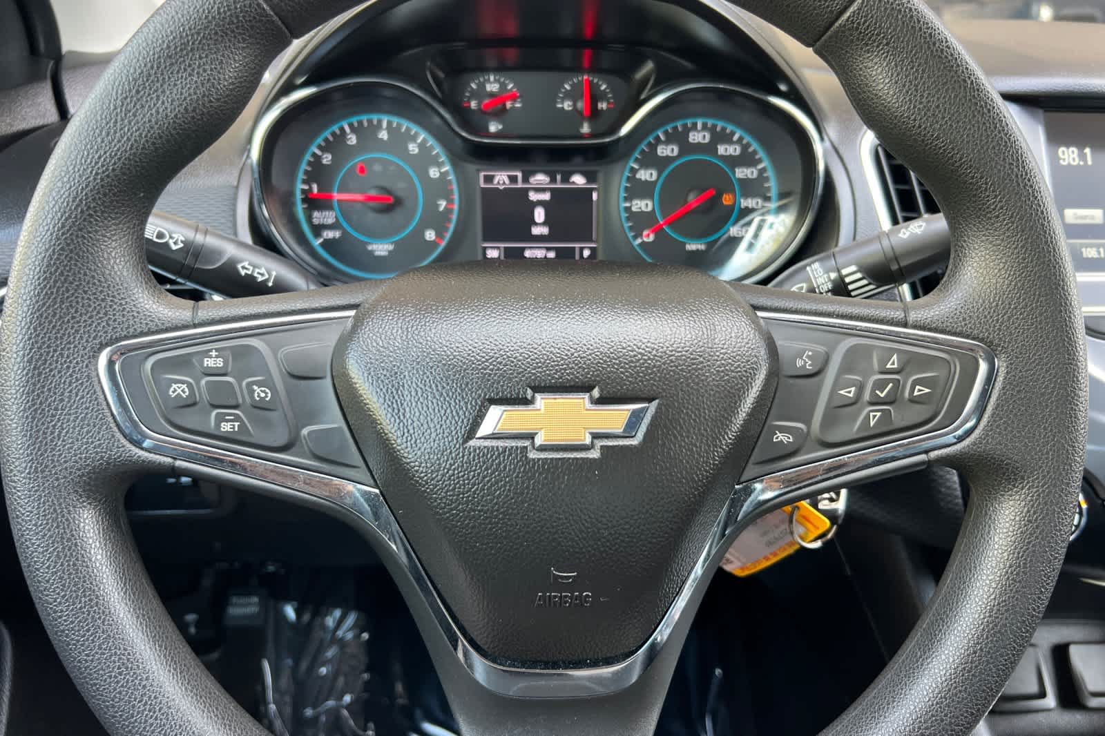Used 2018 Chevrolet Cruze LT FWD image 22