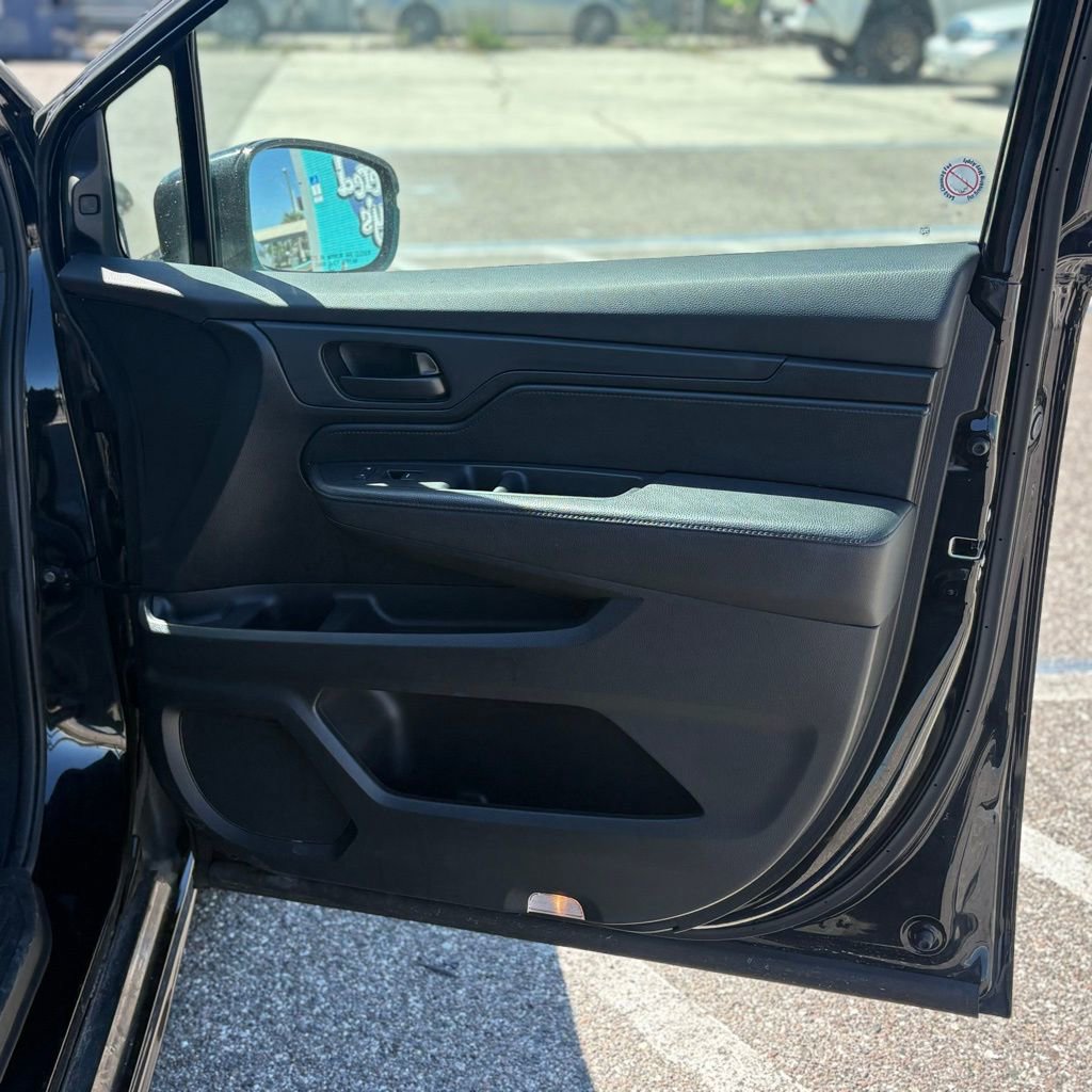 Used 2024 Honda Odyssey Sport image 18
