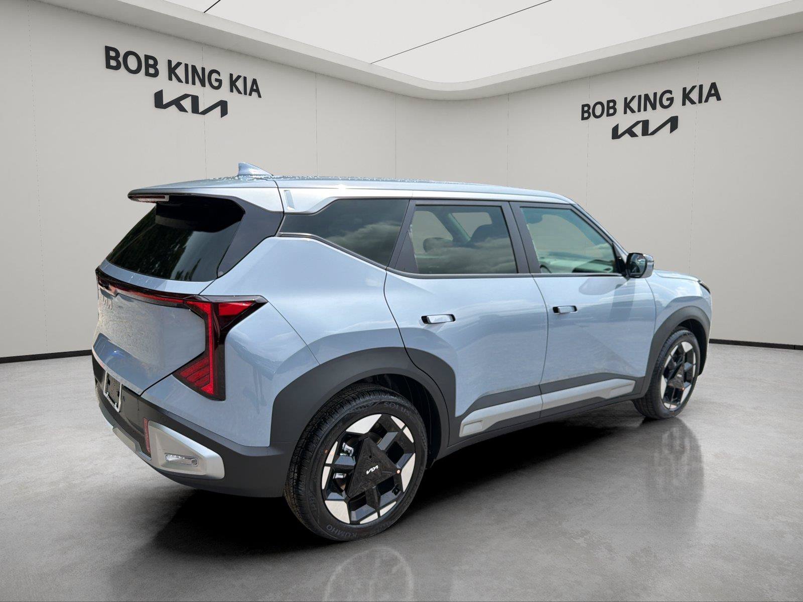 New 2027 Kia Seltos S FWD image 5
