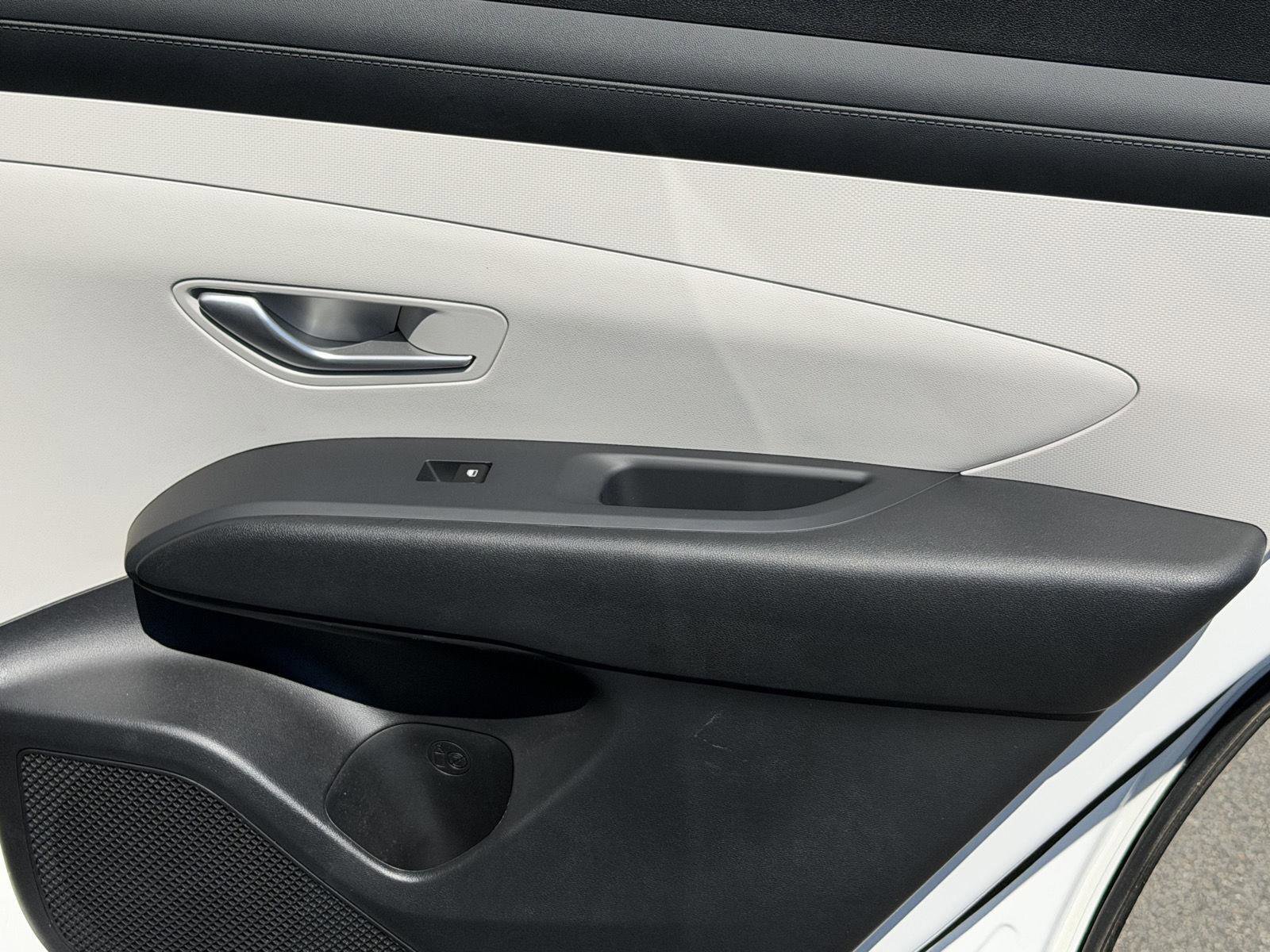 Certified 2025 Hyundai Tucson SEL image 24