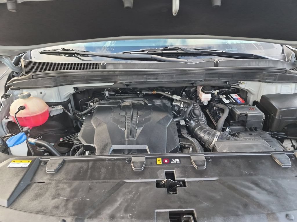 Certified 2023 Kia Carnival SX FWD image 30