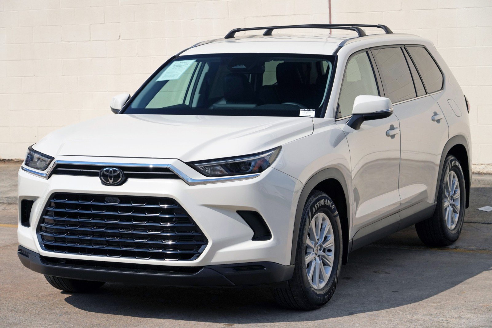 Used 2024 Toyota Grand Highlander AWD image 49