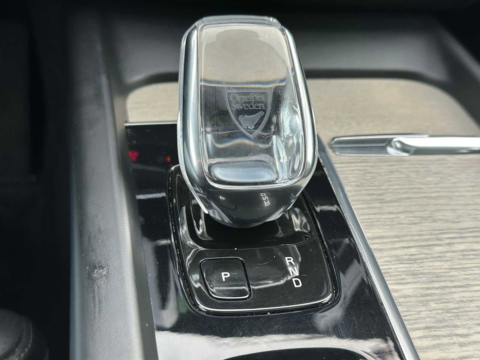 Certified 2021 Volvo XC60 T8 Inscription w/ Advanced Package image 29