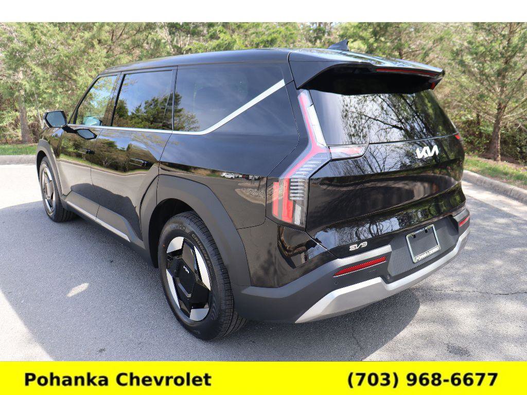 Used 2024 Kia EV9 Light Long Range image 5
