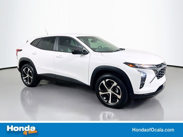 Used 2024 Chevrolet Trax RS