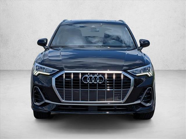 Certified 2021 Audi Q3 2.0T Premium Plus image 2