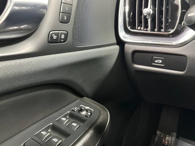 Used 2023 Volvo S60 B5 Plus w/ Climate Package AWD/4WD image 15