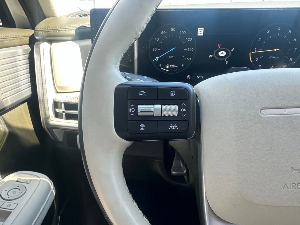 Used 2025 Hyundai Santa Fe Calligraphy image 27